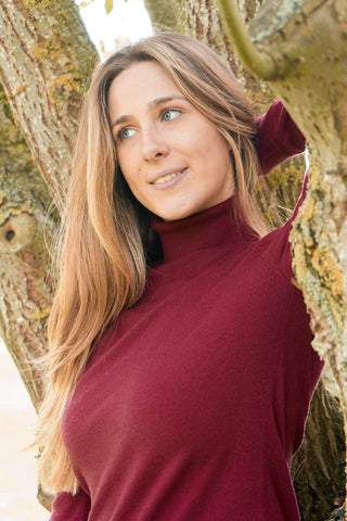 Pure Golf Super Soft Glow Roll Neck - Garnet Berry