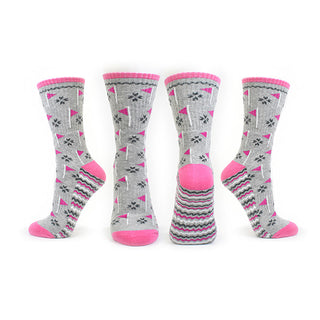 Ladies 3 pair pack in Navy, Grey and Black crew golf socks have a trendy golf flag design with lurex stripe detailing on the sole. Made from a soft, stretchy cotton blend fabric allowing breathability, with a cushioned sole, compression fit and Rib cuff for a snug fit. They are suited to UK sizes between 4 and 7. 85% Cotton, 13% Polyester, 2% Elastane.